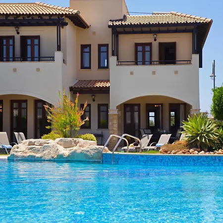 Aphrodite Hills Residences