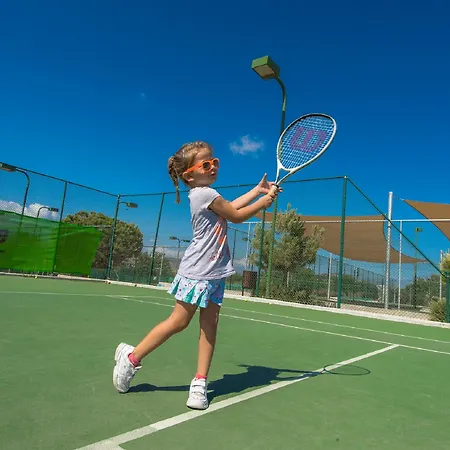 Aphrodite Hills Residences Hotel 4*