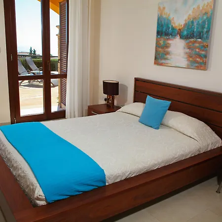 Aphrodite Hills Residences 4*