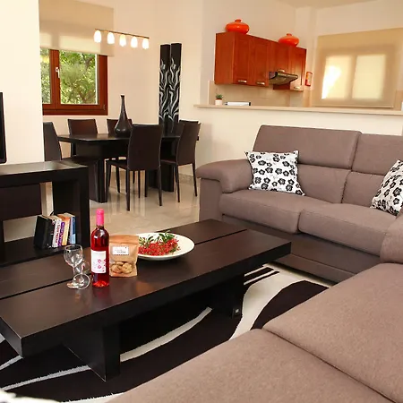 Aphrodite Hills Residences