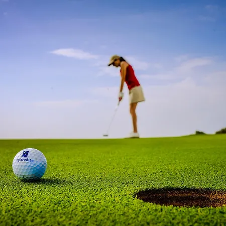 Aphrodite Hills Residences 4*