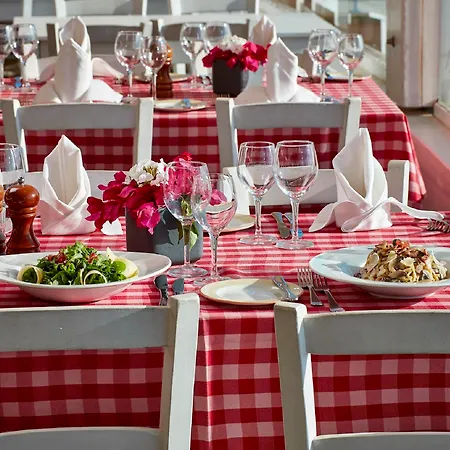 Hotel Aphrodite Hills Residences 4*