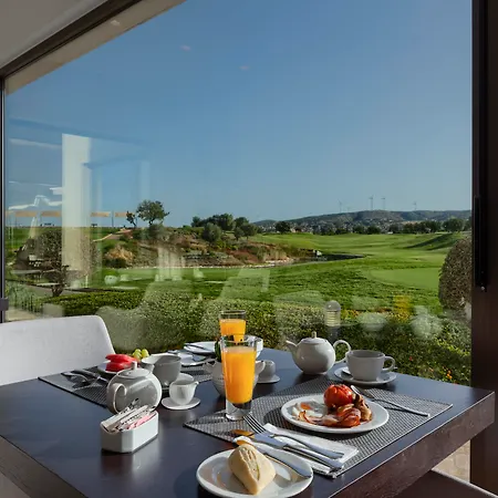 Hotel Aphrodite Hills Residences 4*