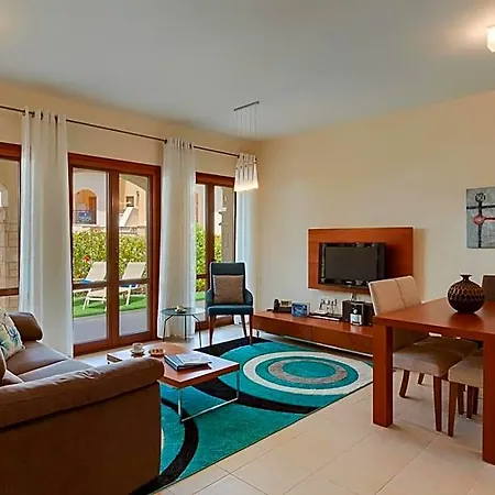 Ξενοδοχείο Aphrodite Hills - 4*