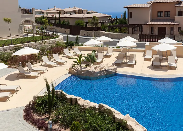 Aphrodite Hills Residences 4*