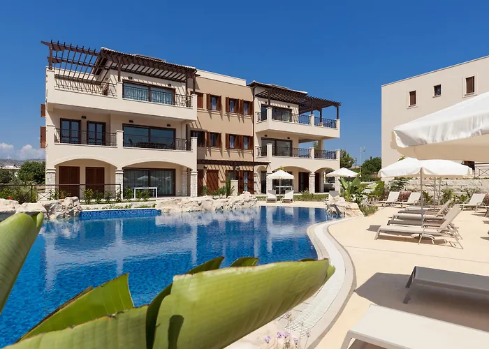 Aphrodite Hills Residences 4*