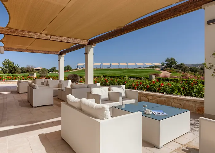 Aphrodite Hills Residences Пафос