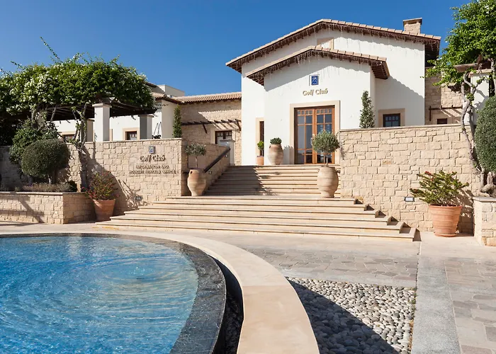 Отель Aphrodite Hills Residences