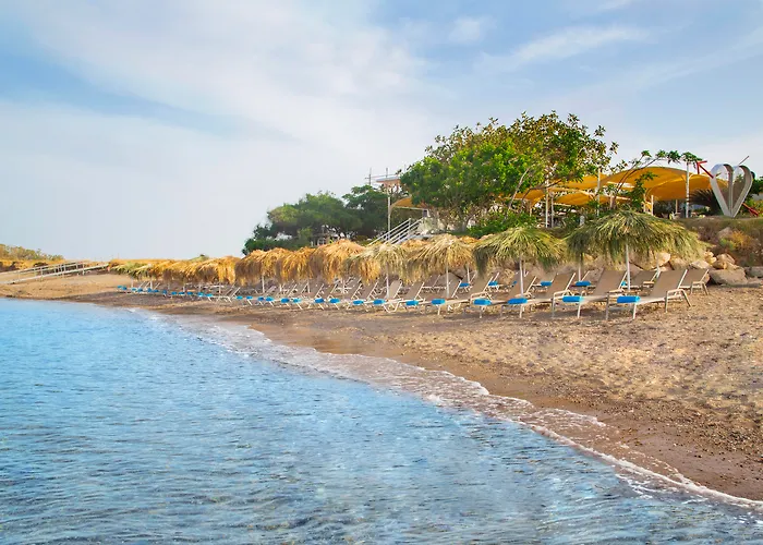 Отель Aphrodite Hills Residences Пафос