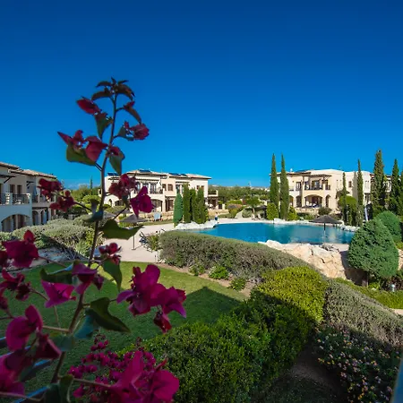 Aphrodite Hills Residences 4*
