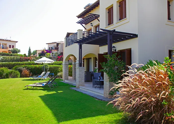Aphrodite Hills Residences 4*