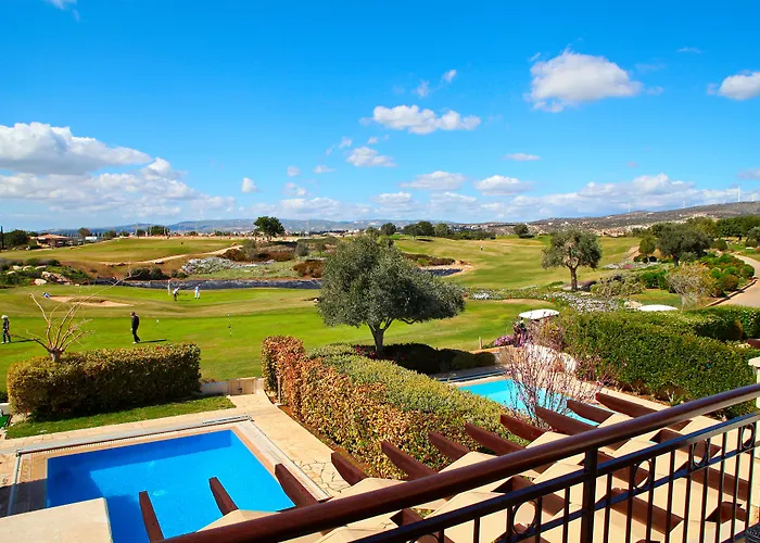 Aphrodite Hills Residences Hotell 4*